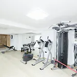 Oxford Hotell Tirana