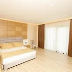 Oxford 호텔 티라나