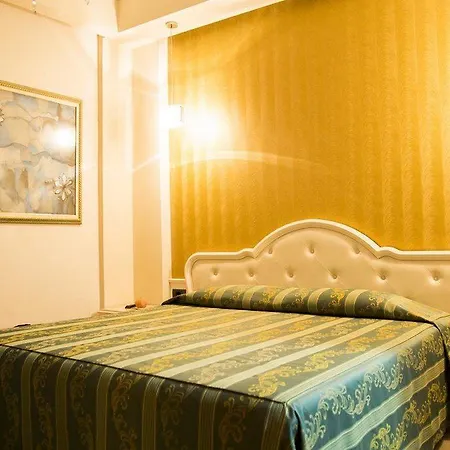 Oxford 4* Tirana