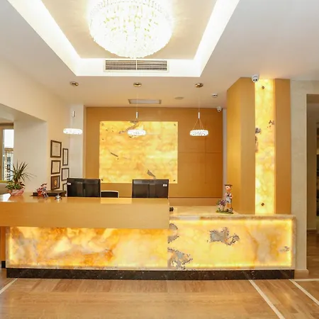Oxford Hotel Tirana