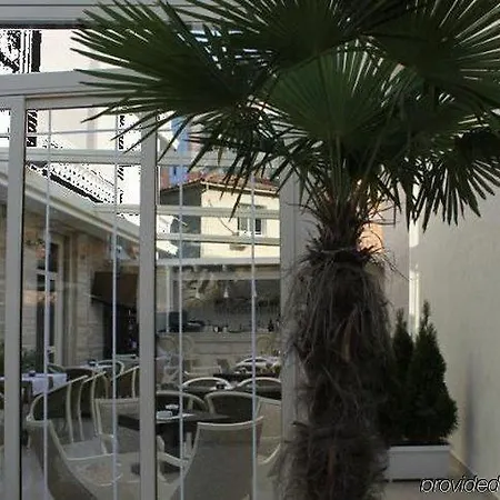 Hotel Oxford Tirana