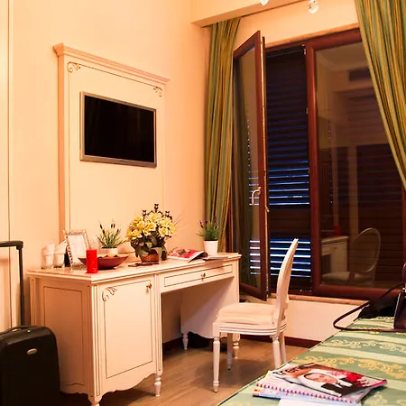 Hotel Oxford 4*
