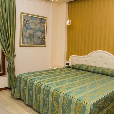 Oxford Hotel Tirana