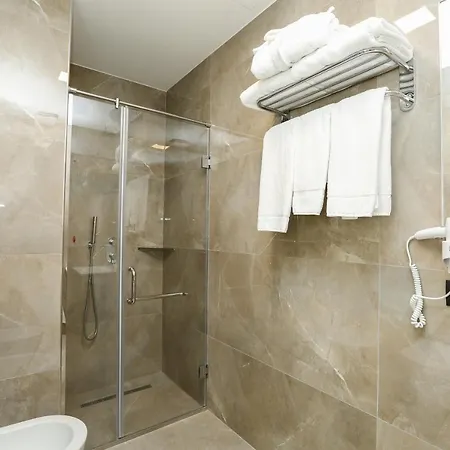 Szálloda Oxford 4*