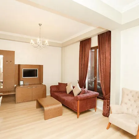 Oxford 4* Tirana